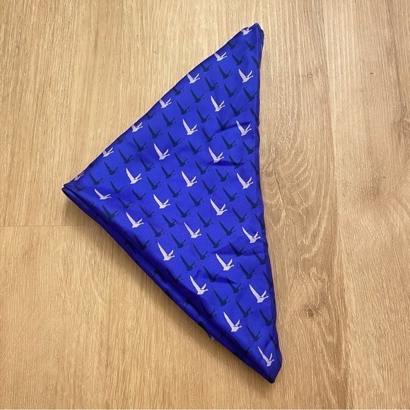 Grey Goose 100% Silk Scarf Royal Blue w/ Goose Print - Picture 1 of 6